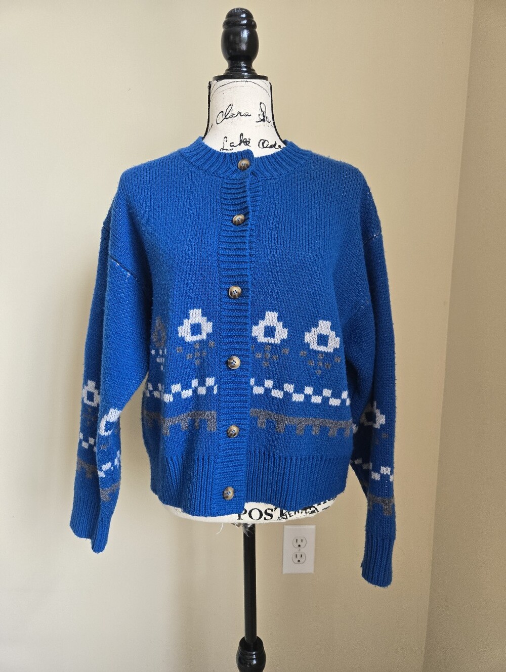 Damson Madder Merino Wool Cardigan Womens 8 Blue Squirrel